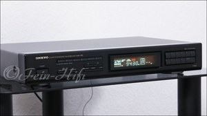 Onkyo T-4930 HiFi Tuner Onkyo T-4930 HiFi Tuner