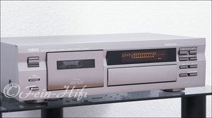 Yamaha KX-493 HiFi Kassettendeck in titan