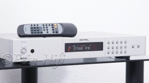 Rotel RT-02 RDS Stereo Tuner silber Rotel RT-02 RDS Stereo Tuner silber