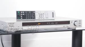 Sony STR-SL40 Digital Surround AV Receiver silber Sony STR-SL40 Digital Surround AV Receiver silber