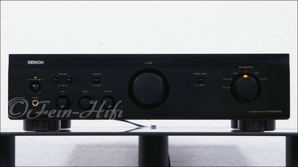 Zeigt die Frontansicht von Denon PMA-500AE S