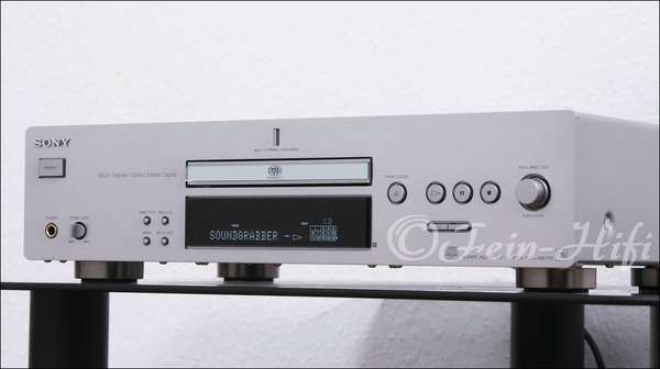 Zeigt die Rückseite von Sony SCD-XB770 QS H