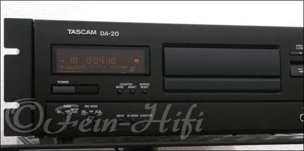 TASCAM DA-20 professional DAT Recorder**