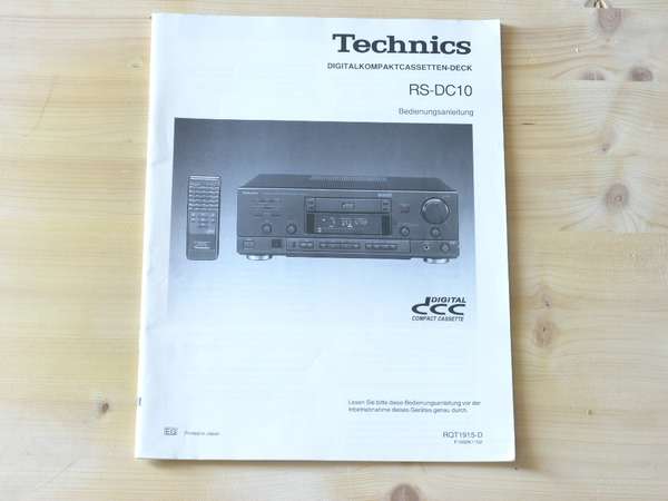 Zeigt die Seitenansicht-Links von Bedienungsanleitung für Technics Digitalkompaktcassettendeck RS-DC10