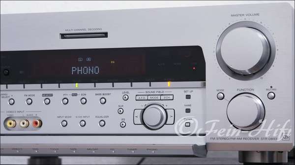Zeigt die Detailansicht-Rechts von Sony STR-DB 930 QS D