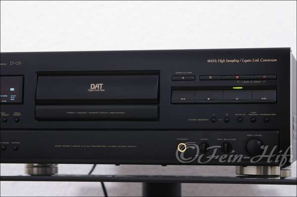 Pioneer D-05 Highend DAT-Recorder
