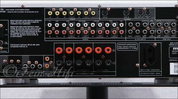 Zeigt die Extraansicht von Marantz SR-4400 D