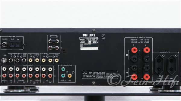 Zeigt die Rückseite von Philips FR-930E S