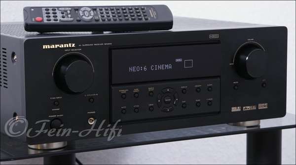 Zeigt die Seitenansicht-Links von Marantz SR-4600 D