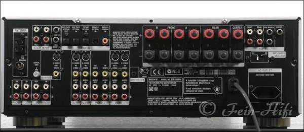 Zeigt die Seitenansicht-Rechts von Sony STR-DB840QS D