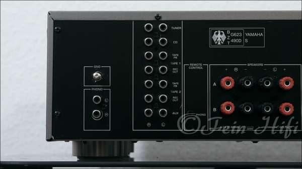 Yamaha AX-470 Stereo Verstärker titan..