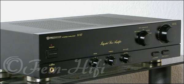 Pioneer A-117 Stereo Verstärker