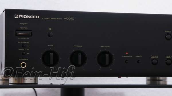 Zeigt die Detailansicht-Links von Pioneer A-303