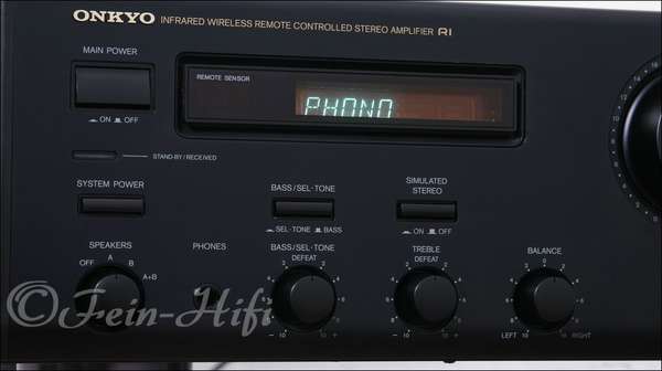 Onkyo A-8840 Stereo Vollverstärker mit 2x 135 Watt