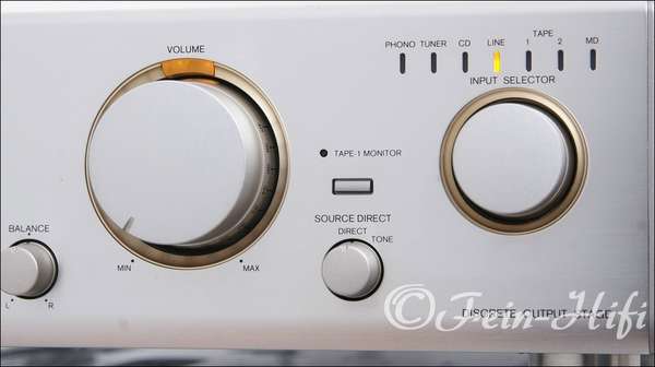 Onkyo A-921 Stereo Verstärker im Midi Format champagner
