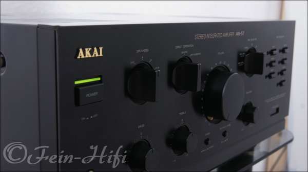 AKAI AM-57 Stereo Verstärker Bolide e.