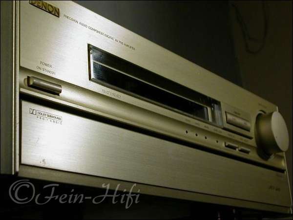 Denon AVP-5000 HIGH-END Digital Vorverstärker