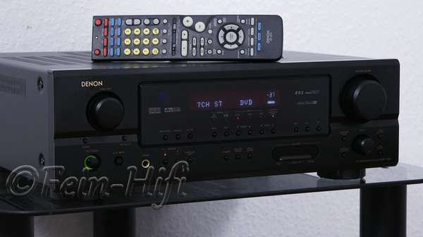 Zeigt die Seitenansicht-Links von Denon AVR-1905 7