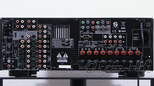 Zeigt die Extraansicht von Denon AVR-2307 D