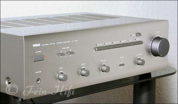 Yamaha AX-440 Stereo Verstärker titan