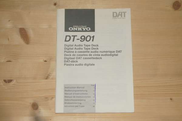 Zeigt die Seitenansicht-Links von Bedienungsanleitung für Onkyo  DT-901
