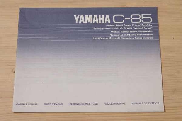 Zeigt die Seitenansicht-Links von Bedienungsanleitung für Yamaha Vorverstärker C-85