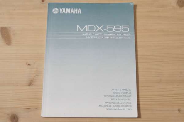 Zeigt die Seitenansicht-Links von Bedienungsanleitung für Yamaha MiniDisc Recorder MDX-595