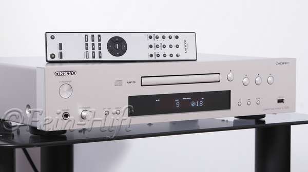 Onkyo C-7070 CD-Player mit MP3 silber