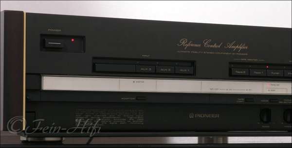 Pioneer C-90 High-End Stereo Vorverstärker