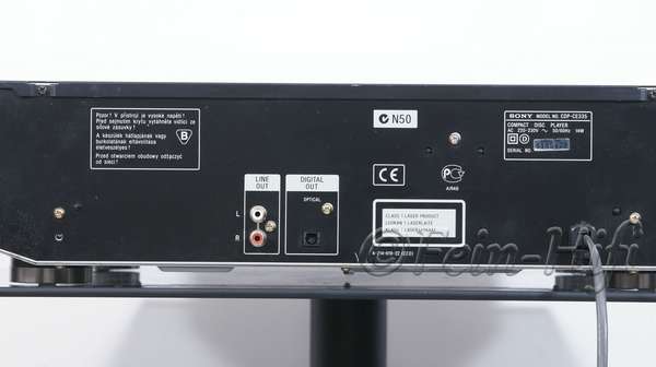 Zeigt die Extraansicht von Sony CDP-CE335 5