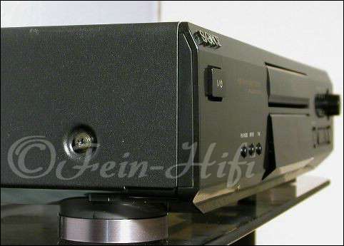 Zeigt die Detailansicht-Rechts von Sony CDP-XE220 H