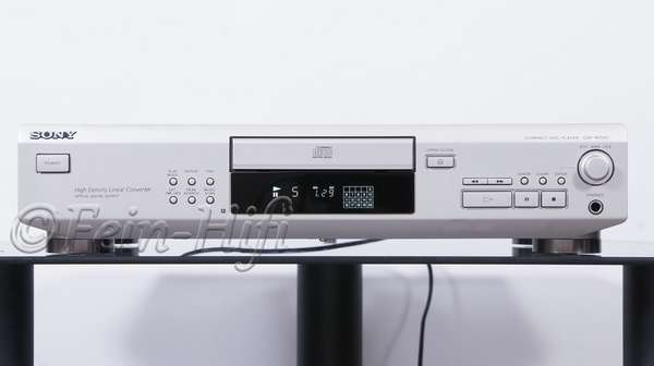 Sony CDP-XE500 HiFi CD-Player silber