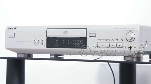 Sony CDP-XE510 CD-Player silber