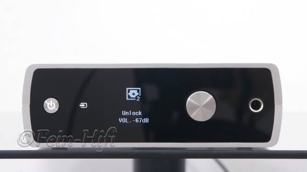 Zeigt die Frontansicht von Denon DA-300USB DA-W