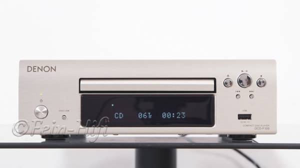 Zeigt die Frontansicht von Denon DCD-F109 CD-P