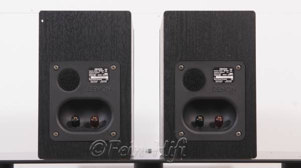 Zeigt die Detailansicht-Rechts von Denon SC-M37 2-W