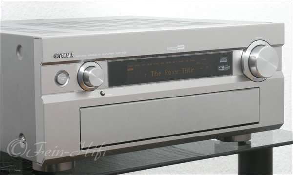 Zeigt die Seitenansicht-Links von Yamaha DSP-AZ2 H