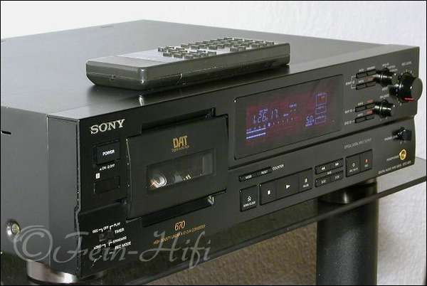 Sony DTC-670 DAT-Recorder