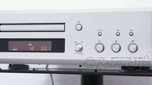 Zeigt die Detailansicht-Links von Onkyo DX-7555