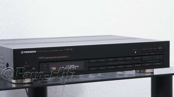 Zeigt die Seitenansicht-Links von Pioneer F-447