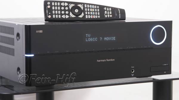 Zeigt die Seitenansicht-Links von Harman Kardon AVR170 Netzwerk AV-Receiver