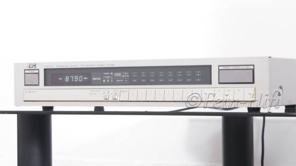 JVC T-X200L UKW/MW Tuner silber