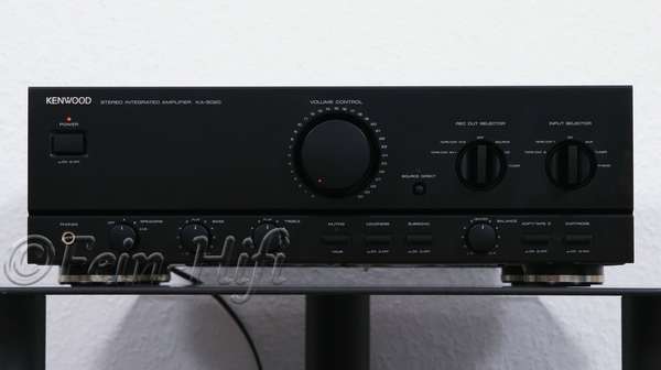 Zeigt die Frontansicht von Kenwood KA-5020 S