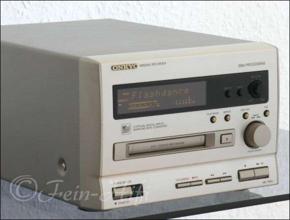 Onkyo MD-185X MD MiniDisc Recorder im Mini-Format