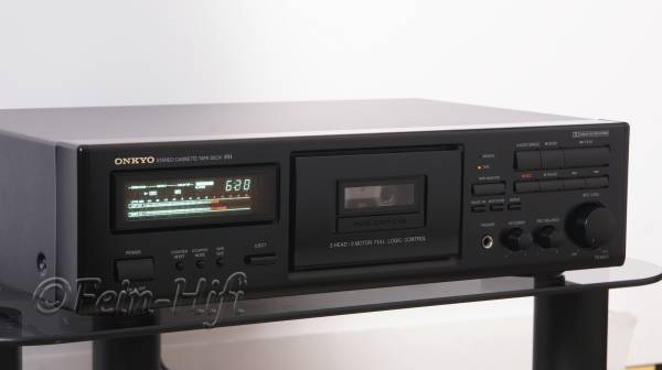Zeigt die Seitenansicht-Links von Onkyo TA-6510 3-K