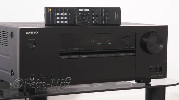 Zeigt die Seitenansicht-Links von Onkyo TX-SR373 5