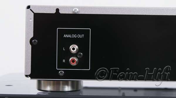 Zeigt die Seitenansicht-Rechts von Pioneer PD-10AE CD-P