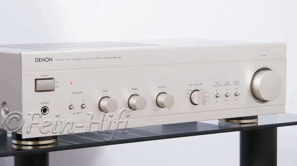 Zeigt die Seitenansicht-Links von Denon PMA-380