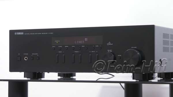 Yamaha R-N301 Netzwerk Receiver