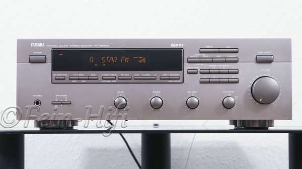 Yamaha RX-495RDS Stereo Receiver titan